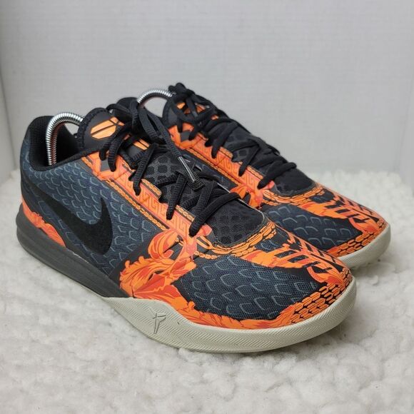 kobe orange and black shoes